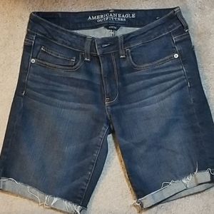 American Eagle Bermuda Shorts